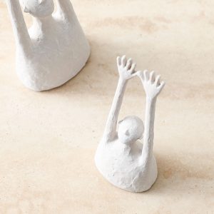 Nordic Minimalist Style Home Decor Resin Figurine Statue Desktop Decorative Sculpture for Interior Tabletop Art Crafts